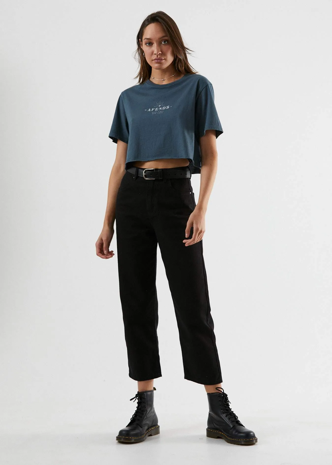 Afends Womens Aurora - Cut Off Boyfriend Fit Tee - Slate