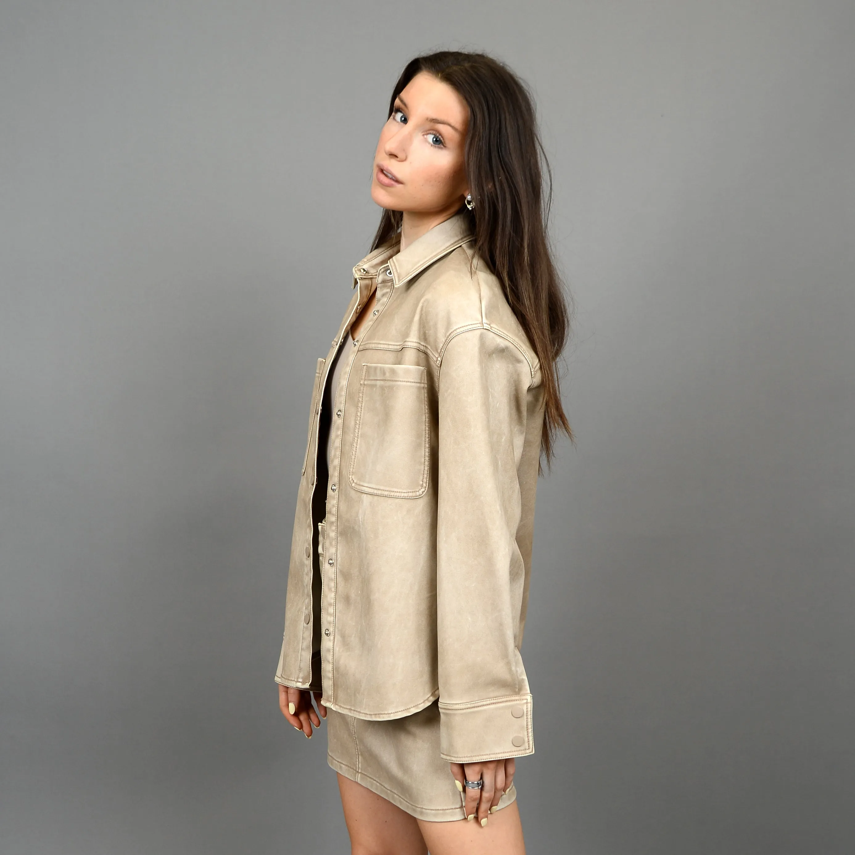 ALISKA SHACKET - STONE